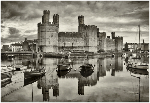 Alwynne Jones - The Calm Before The Storm (best General Digital)